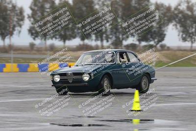 media/Jan-20-2024-VARA University (Sat) [[3e7fefb2cb]]/Blue/Skid Pad/